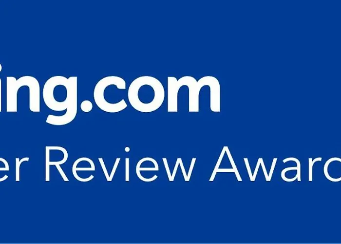 Silva By The Sea With Nazare's Views